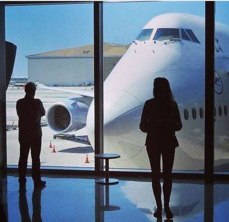 Gate with B747 in LAX